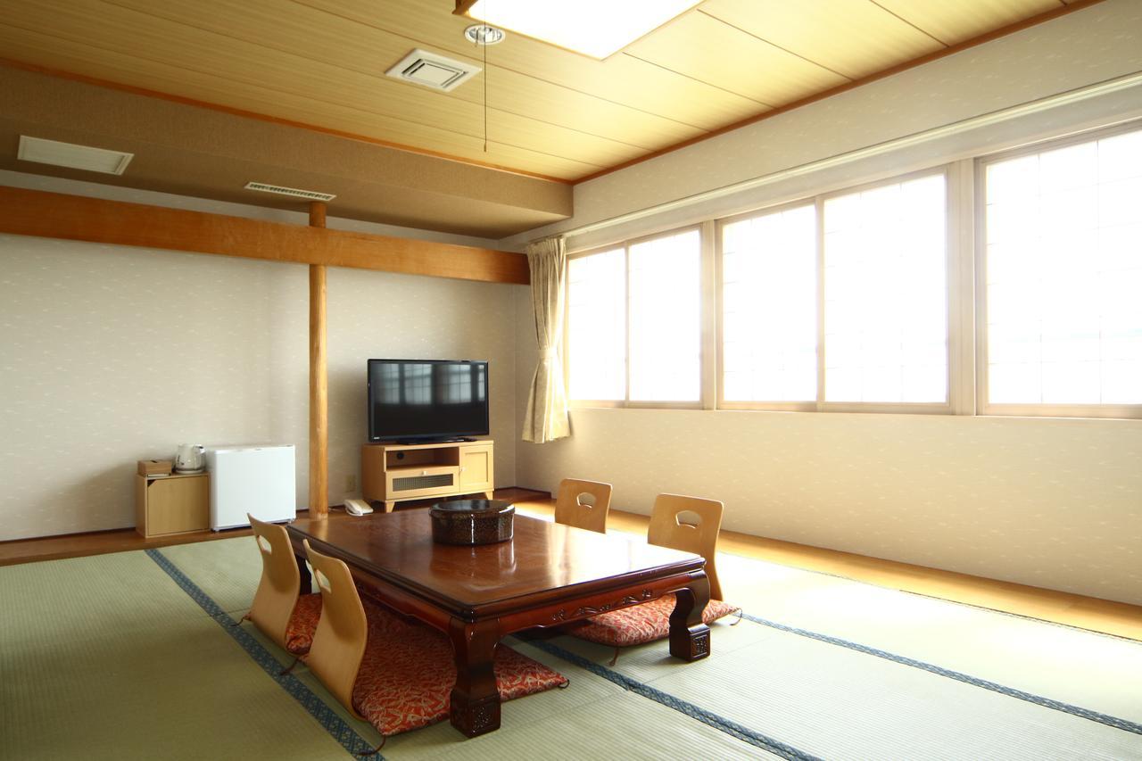 Shiraoi Kojohama Onsen Hotel מראה חיצוני תמונה
